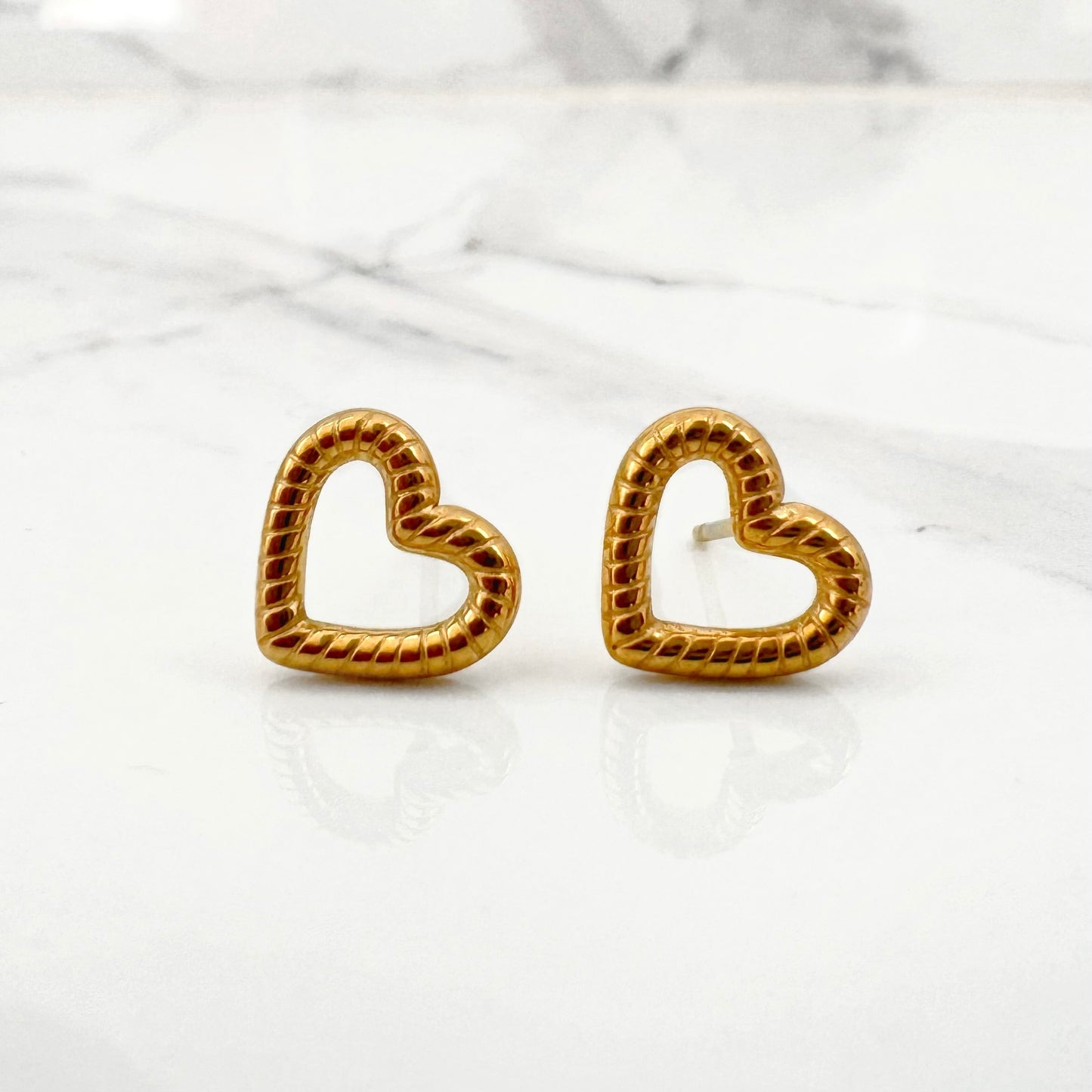 Aretes Mini Corazón