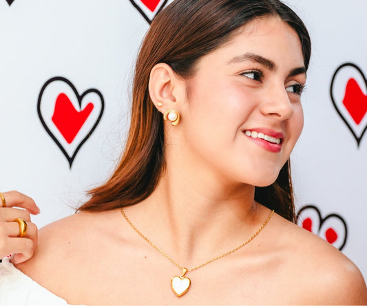 Collar Relicario Madre Perla