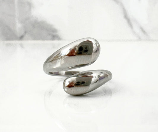 Anillo Abrazo Sólido