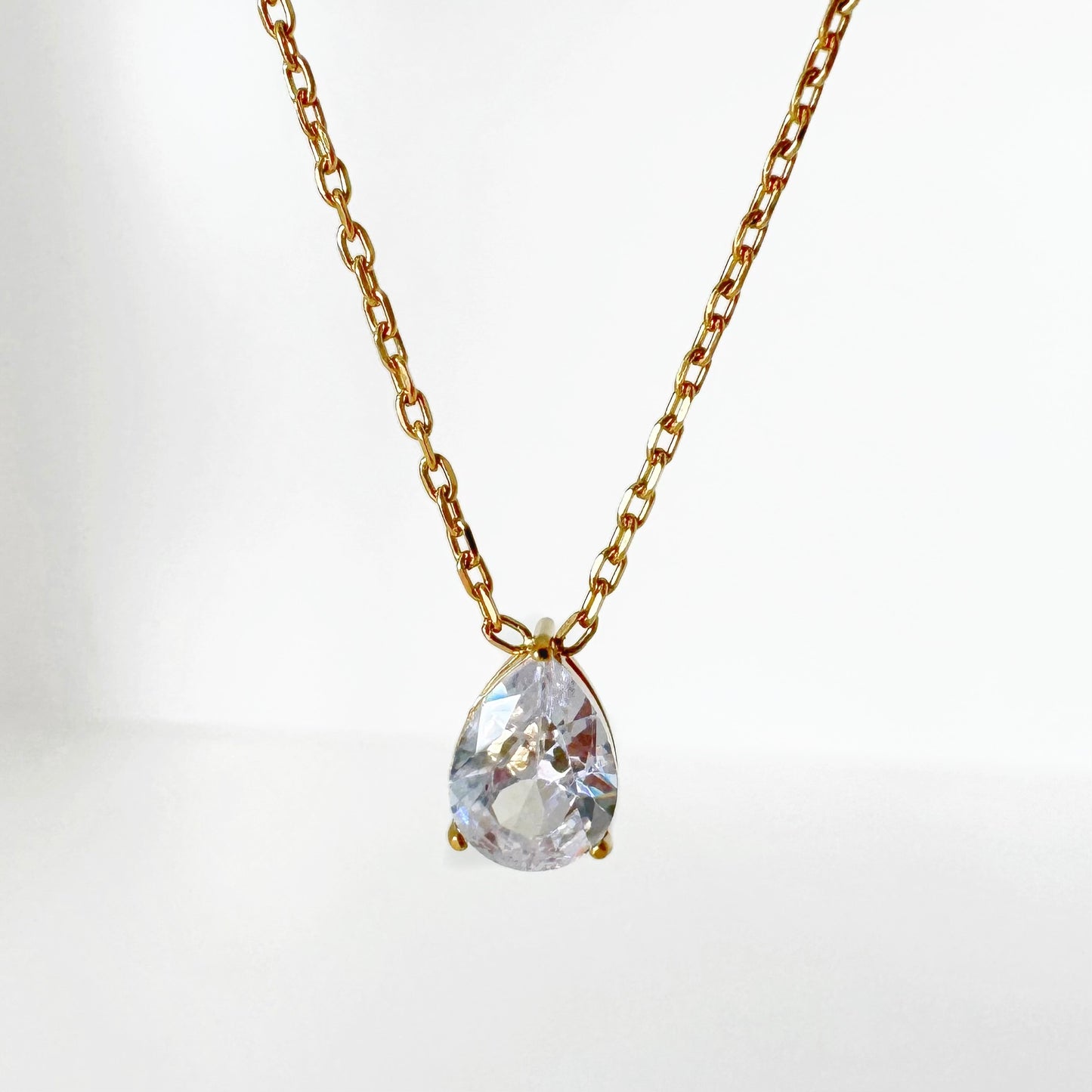 Collar Zirconia Gota Solitaria