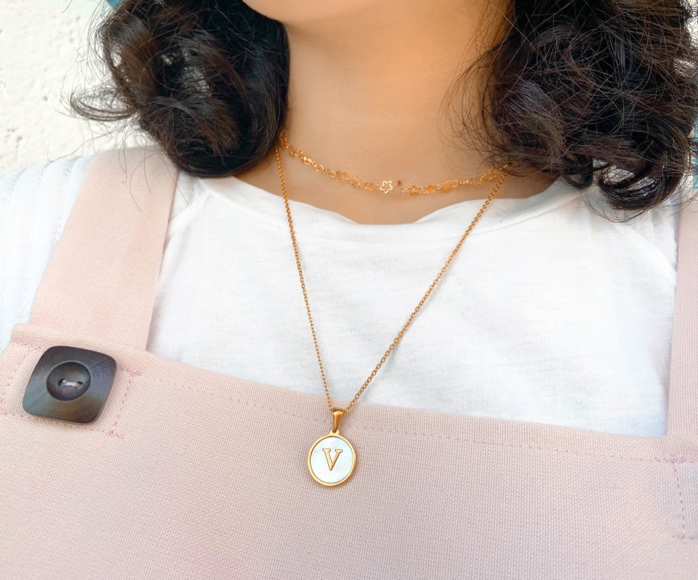 Collar Inicial Madre Perla