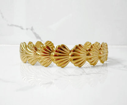 Brazalete Conchas Seguidas