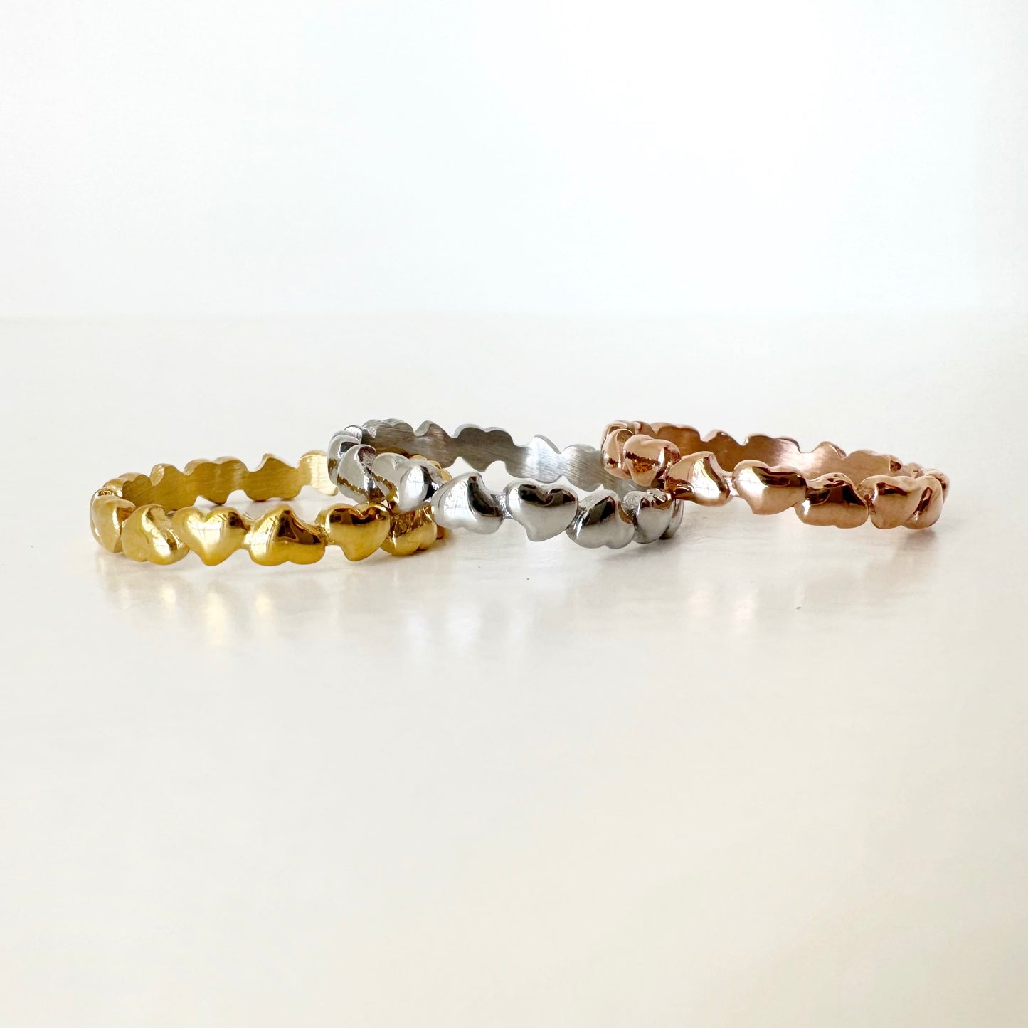 Anillo Corazones Seguidos