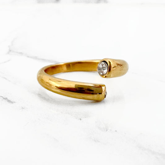 Anillo Abrazo Zirconias