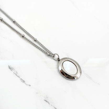 Collar Oval Concha Nácar